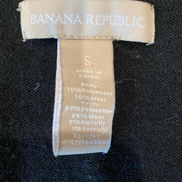 Banana Republic Black Sweater Size Small - Picture 3 of 5